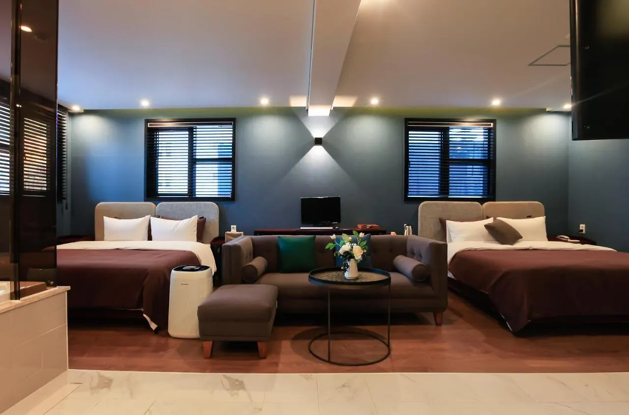 Brown-Dot Hotel Yangjeong Busan